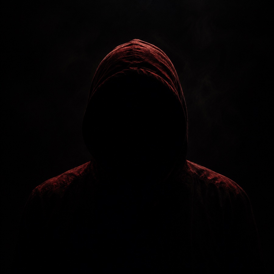 Anonymous shadow portrait representing Acid Imagination